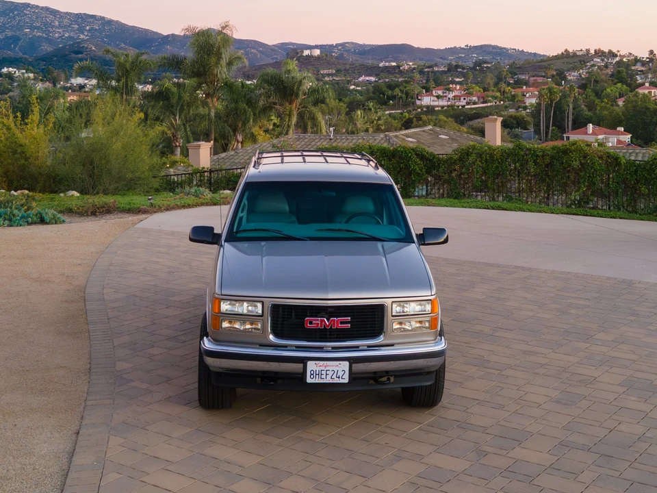 1999 GMC Yukon 1st Gen - Image 11 of 31