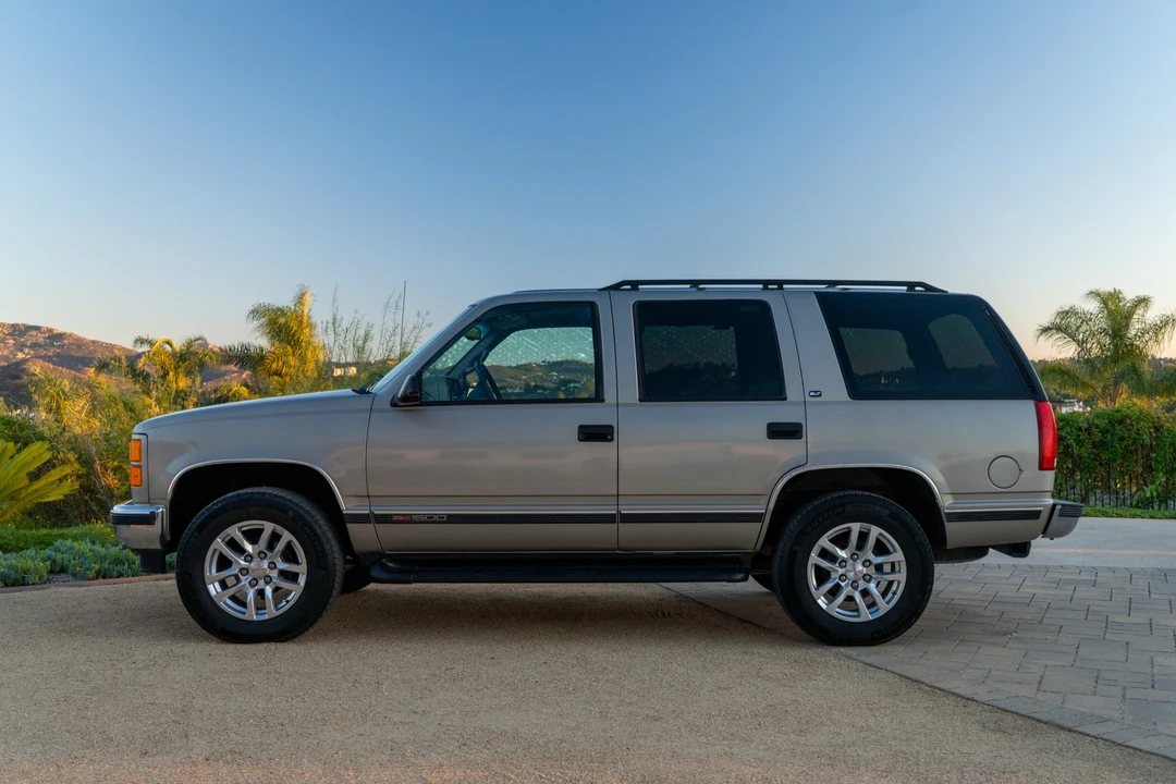 1999 GMC Yukon 1st Gen - Image 8 of 31