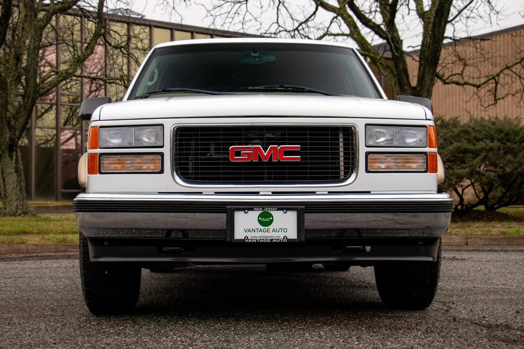 1999 GMC Yukon 1st Gen - Image 21 of 31