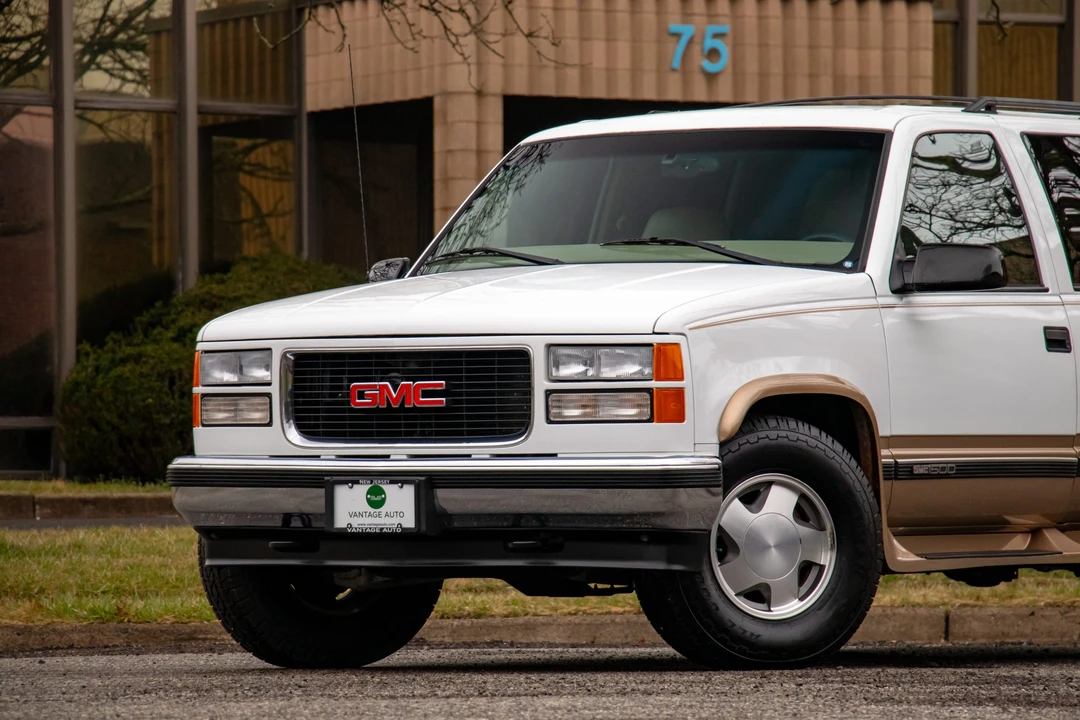 1999 GMC Yukon 1st Gen - Image 22 of 31