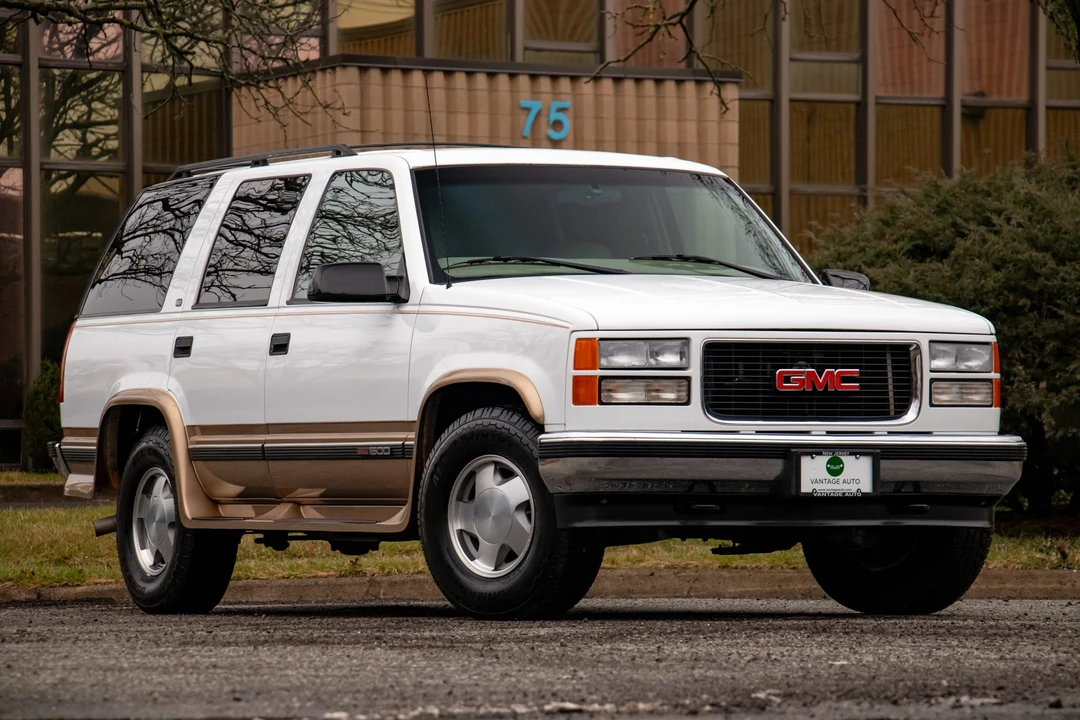 1999 GMC Yukon 1st Gen - Image 16 of 31