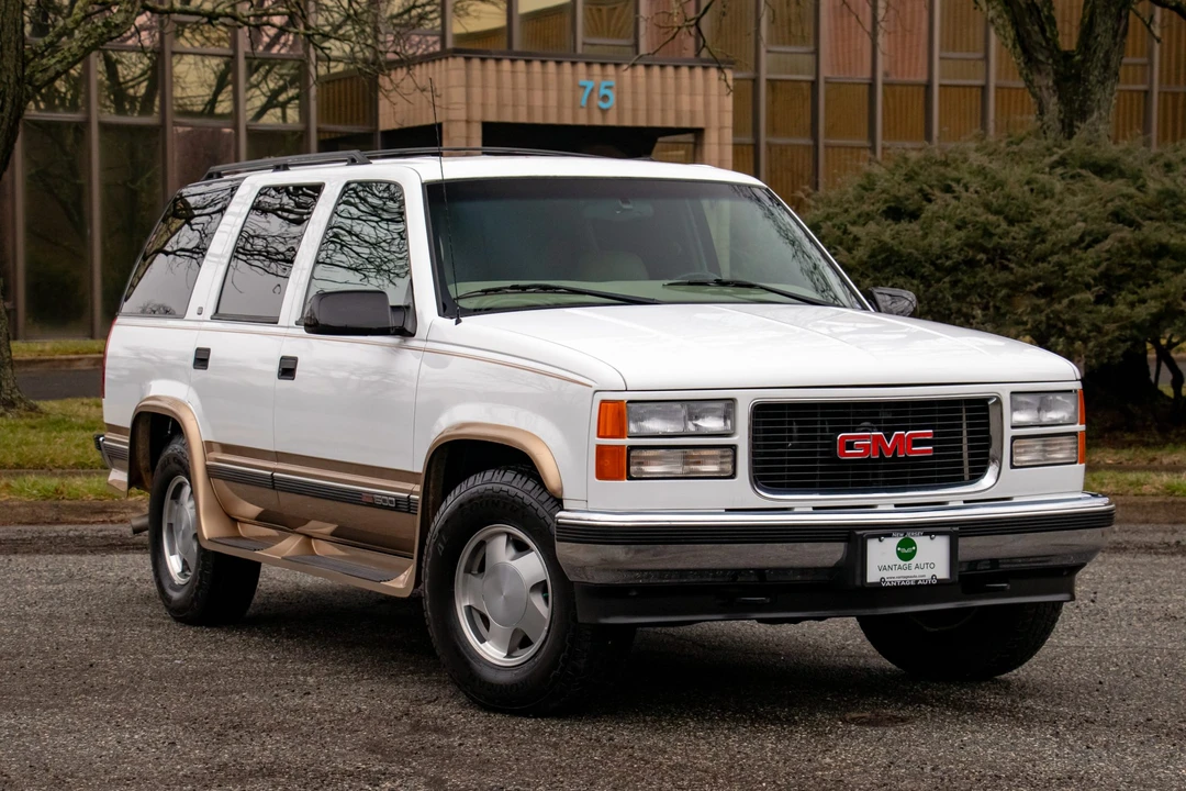 1999 GMC Yukon 1st Gen - Image 17 of 31