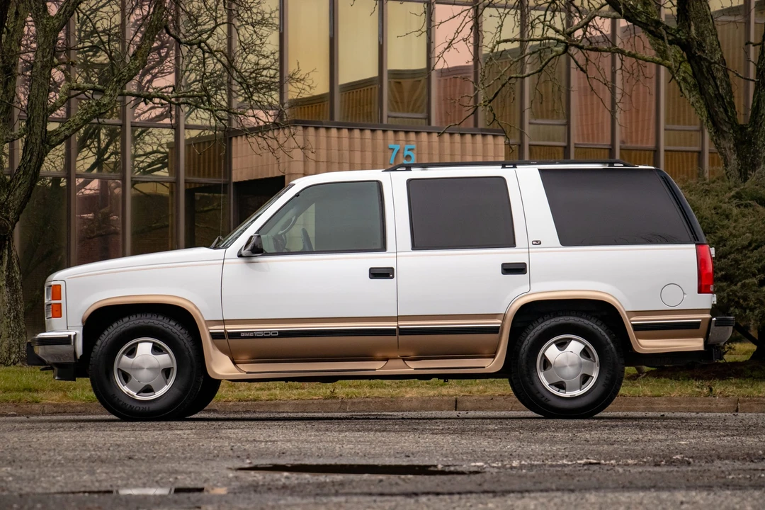 1999 GMC Yukon 1st Gen - Image 6 of 31
