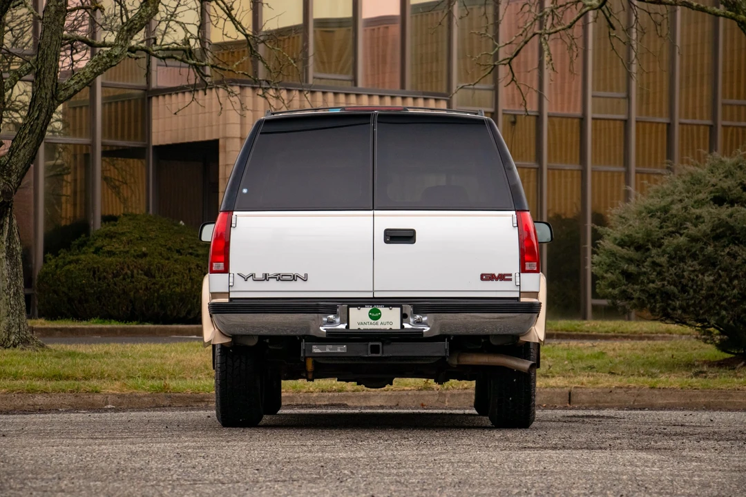 1999 GMC Yukon 1st Gen - Image 9 of 31
