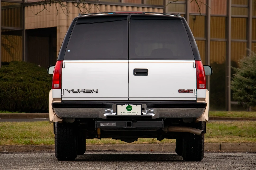 1999 GMC Yukon 1st Gen - Image 10 of 31