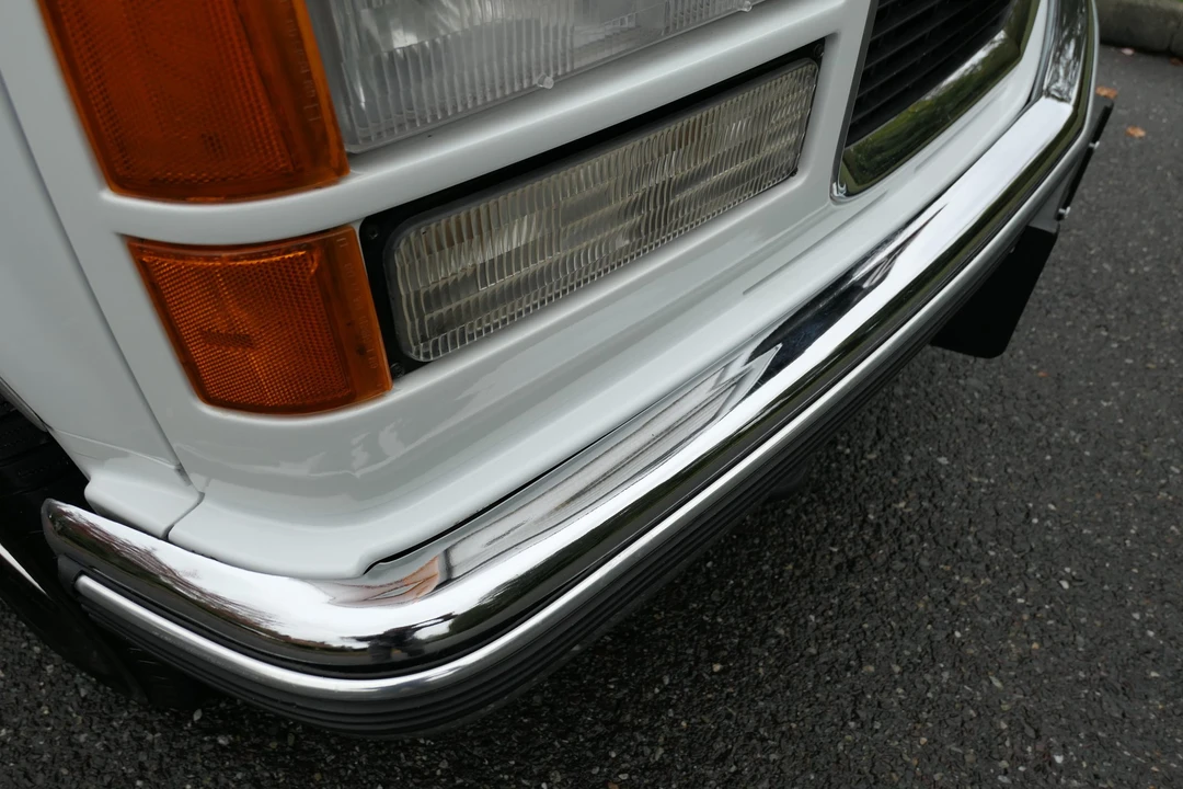 1999 GMC Yukon 2nd Gen - Image 24 of 31