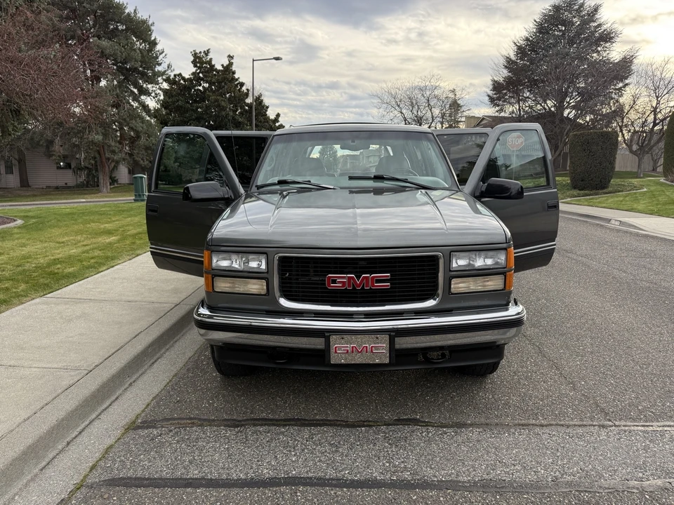 1999 GMC Yukon 1st Gen - Image 17 of 21