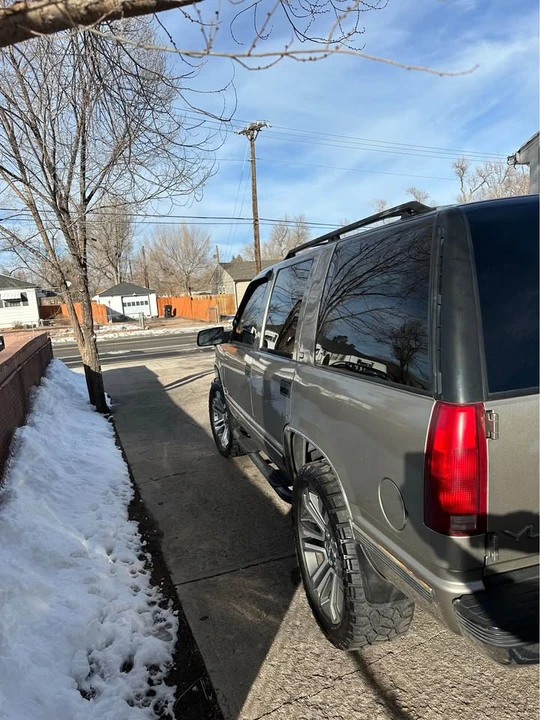 1999 GMC Yukon 1st Gen - Image 3 of 14