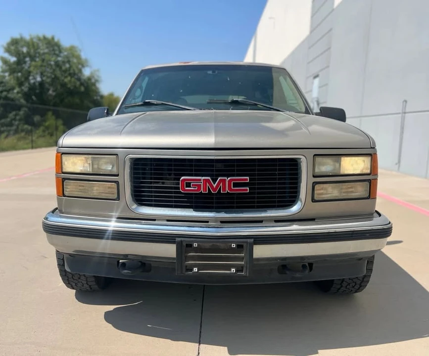 1999 GMC Yukon 1st Gen - Image 9 of 15