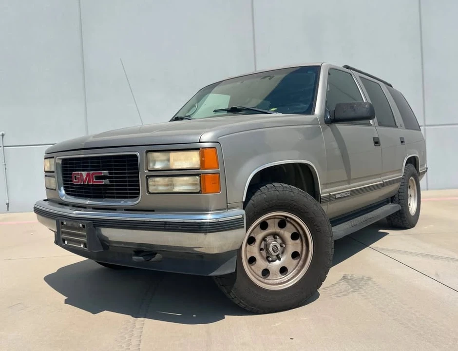 1999 GMC Yukon 1st Gen - Image 2 of 15