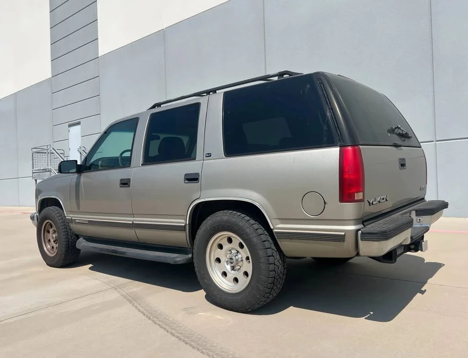 1999 GMC Yukon 1st Gen - Image 5 of 15