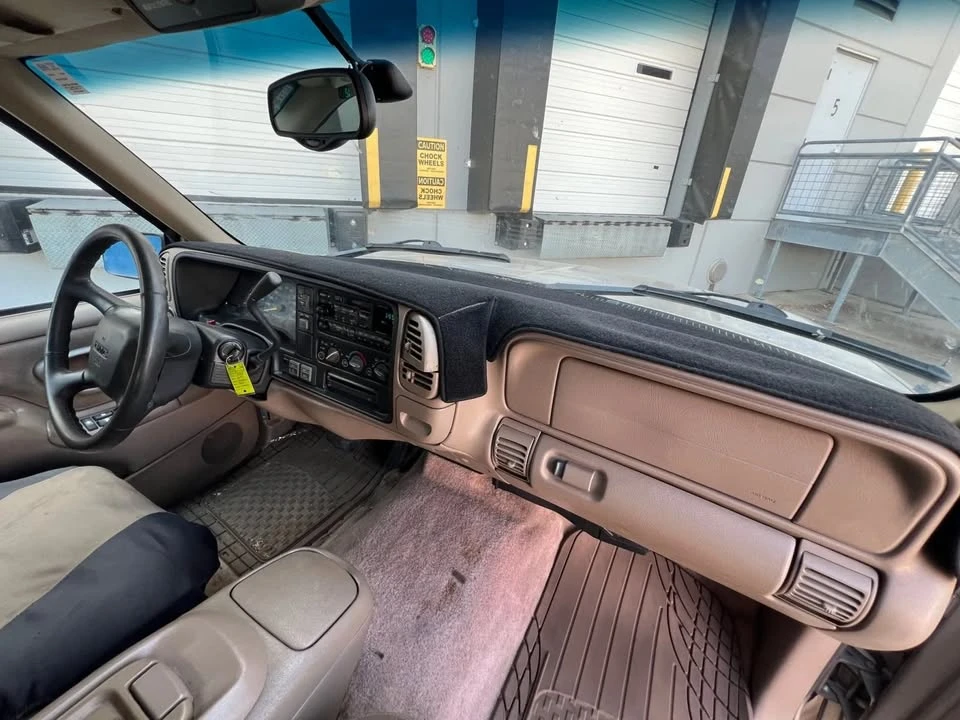 1999 GMC Yukon 1st Gen - Image 11 of 15