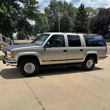 1999 GMC Suburban K2500 SLT 4x4