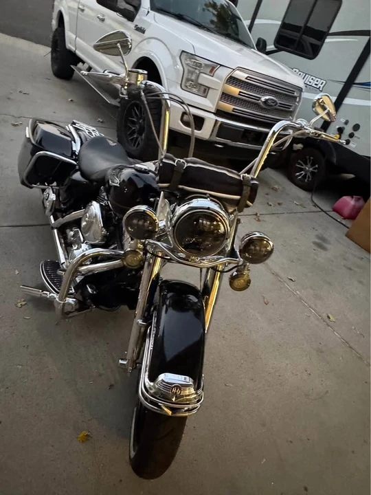 1999 Harley-Davidson Touring Twin Cam - Image 10 of 12