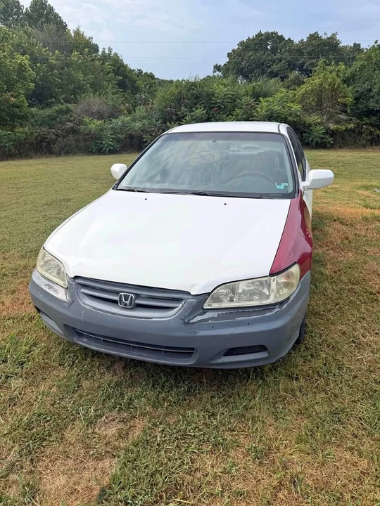1999 Honda Accord 6th Gen - Image 1 of 7