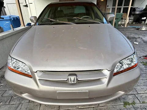 1999 Honda Accord EX w/Honda Sensing Coupe 2D