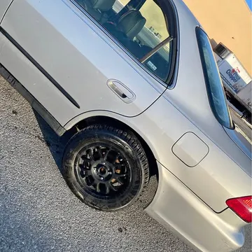 1999 Honda Accord LX Sedan 4D