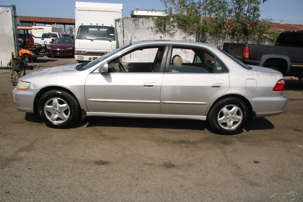 1999 Honda Accord 6th Gen - Image 3 of 21