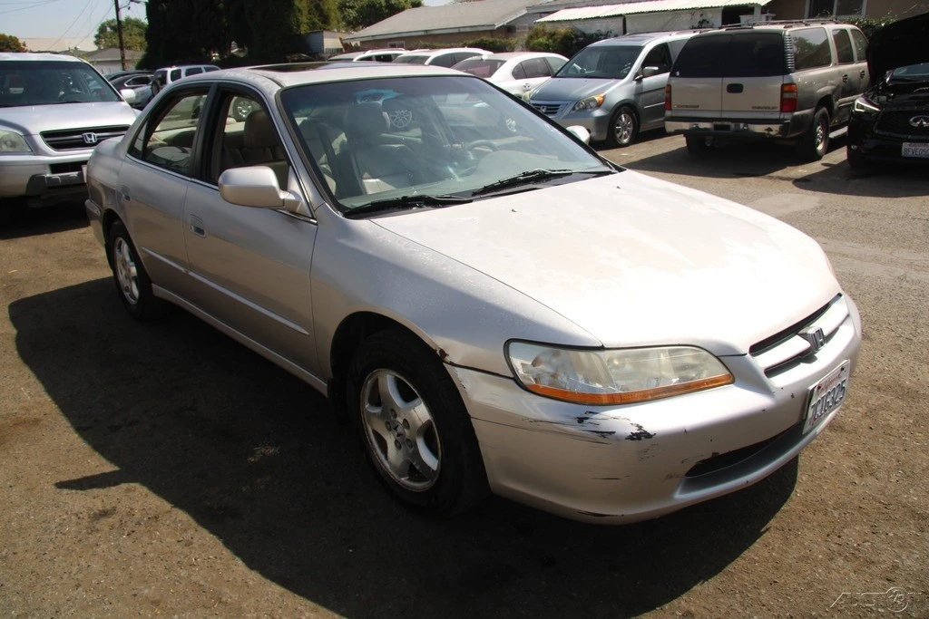1999 Honda Accord 6th Gen - Image 10 of 21
