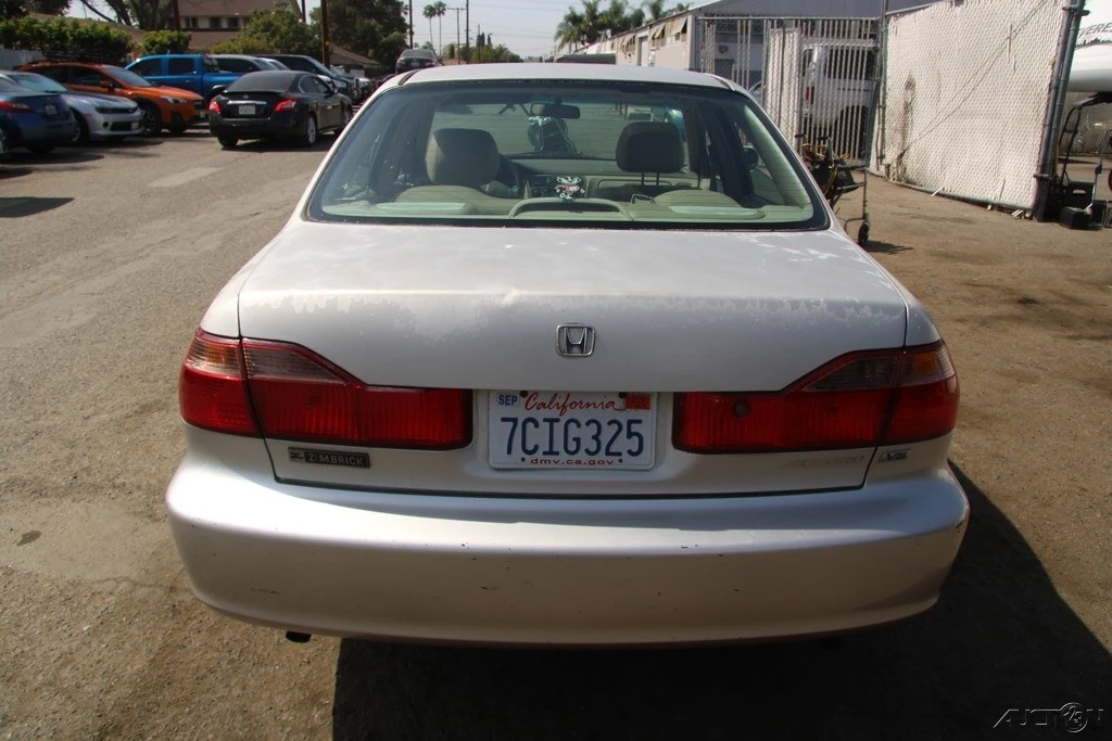 1999 Honda Accord 6th Gen - Image 6 of 21