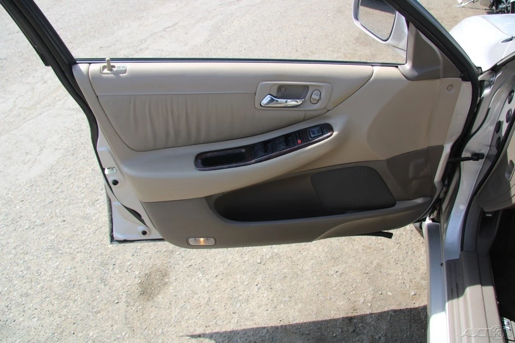 1999 Honda Accord 6th Gen - Image 15 of 21