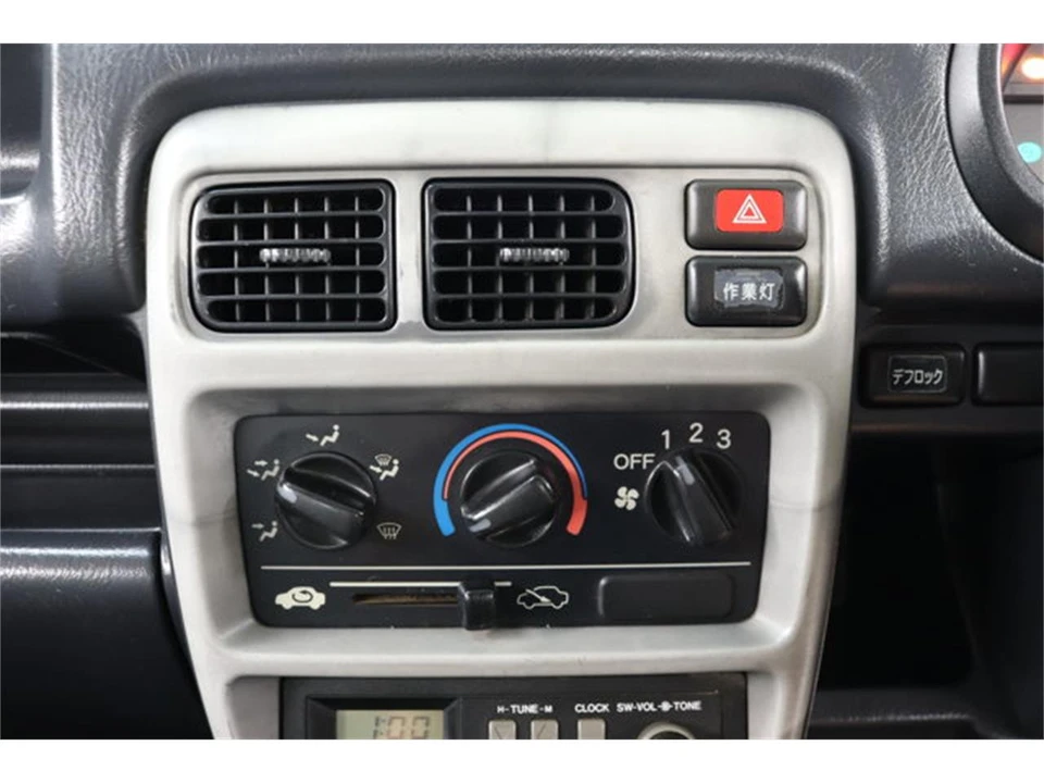 1999 Honda Acty 2nd Gen - Image 11 of 31