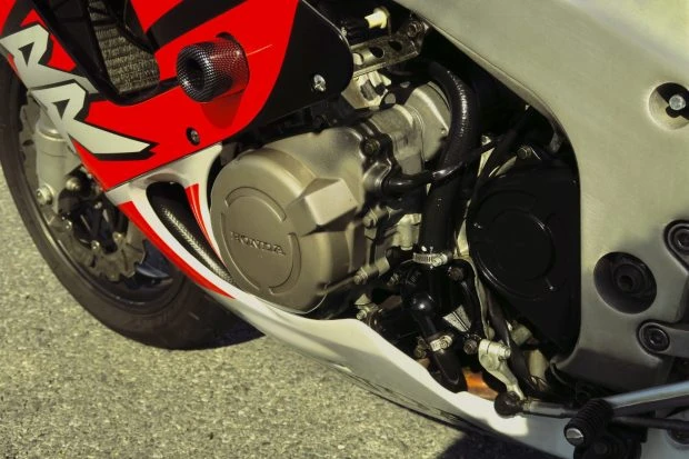 1999 Honda CBR - Image 5 of 6