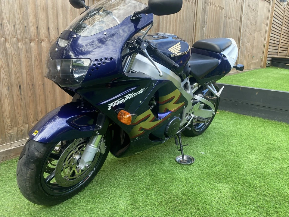 1999 Honda CBR - Image 6 of 30