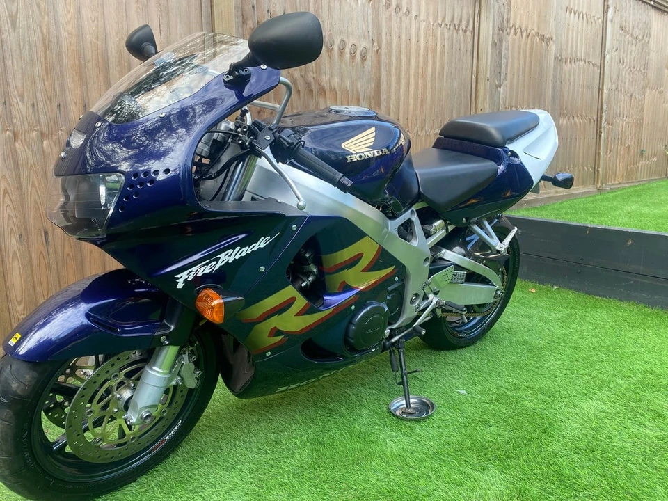 1999 Honda CBR - Image 7 of 30