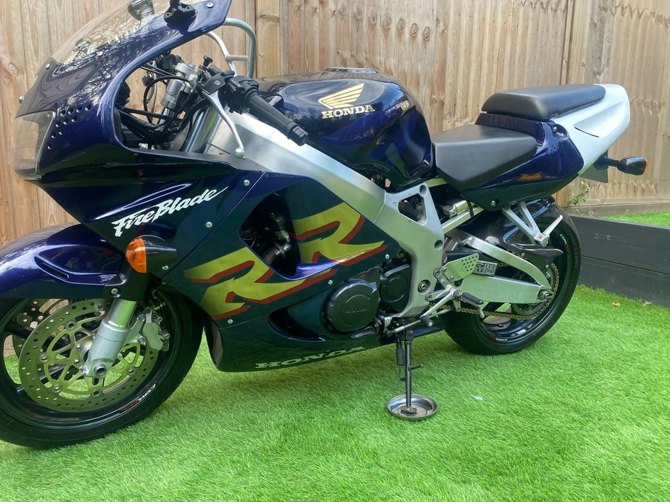 1999 Honda CBR - Image 8 of 30