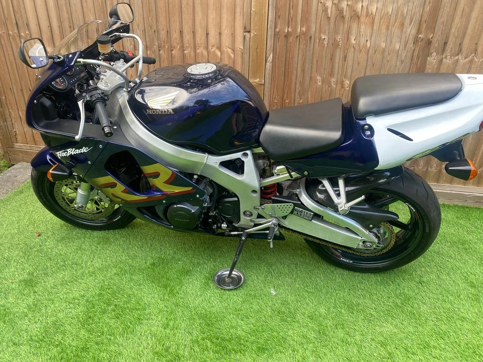 1999 Honda CBR - Image 13 of 30