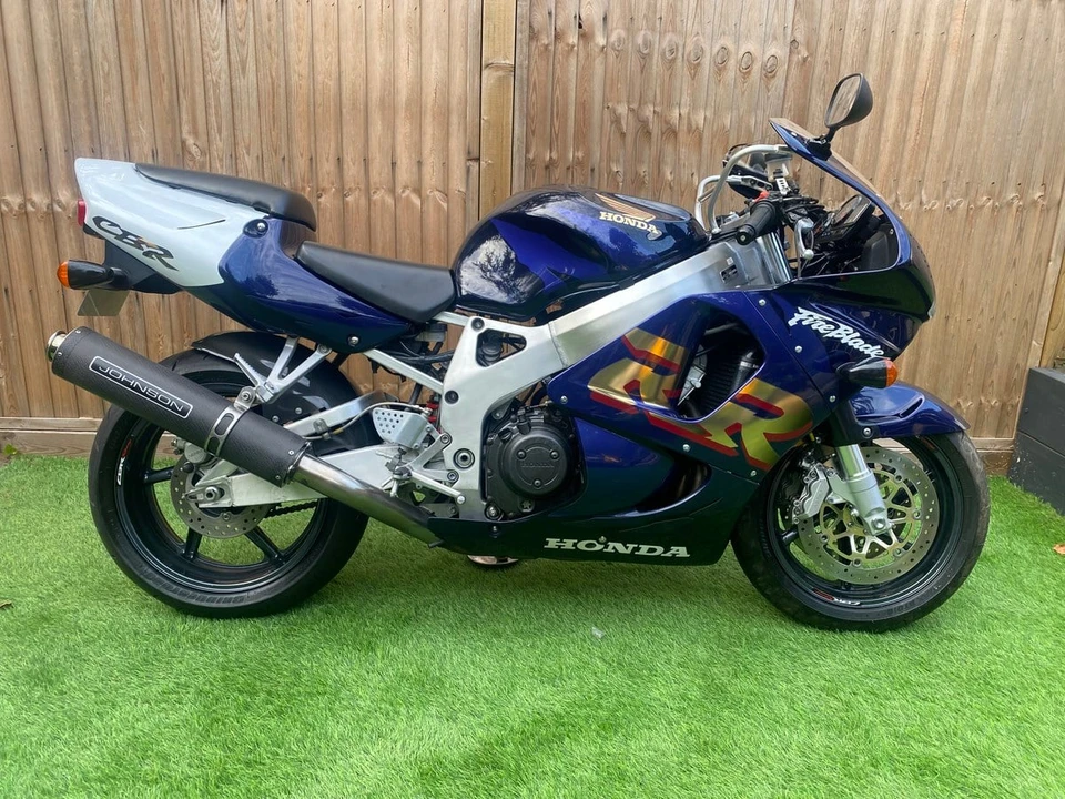 1999 Honda CBR - Image 14 of 30