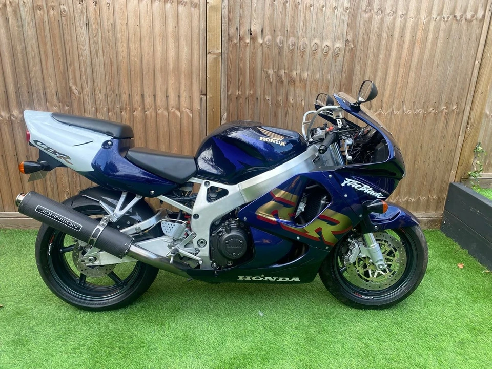 1999 Honda CBR - Image 2 of 30