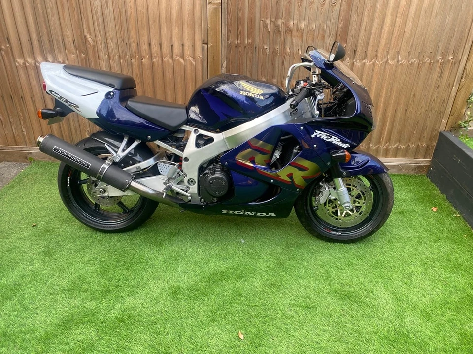 1999 Honda CBR - Image 19 of 30