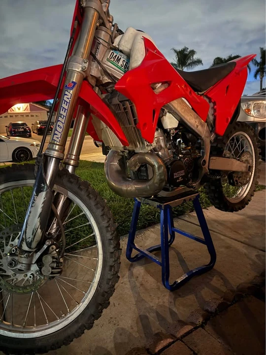 1999 Honda CR - Image 7 of 7