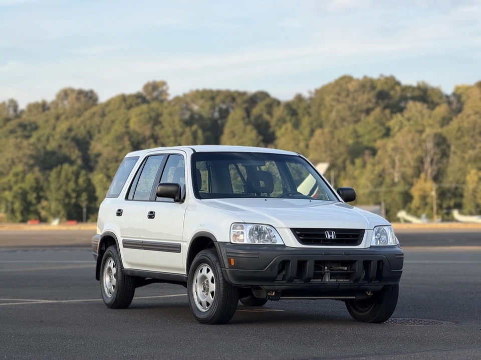 1999 Honda CR-V 1st Gen - Image 14 of 31