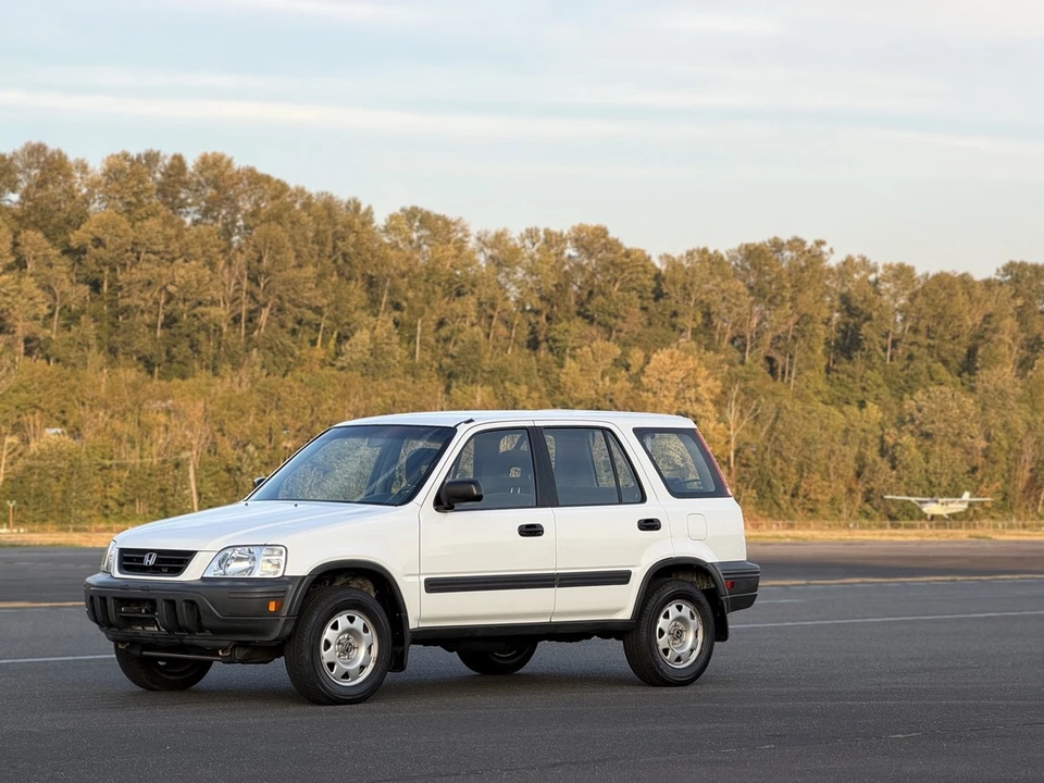 1999 Honda CR-V 1st Gen - Image 5 of 31