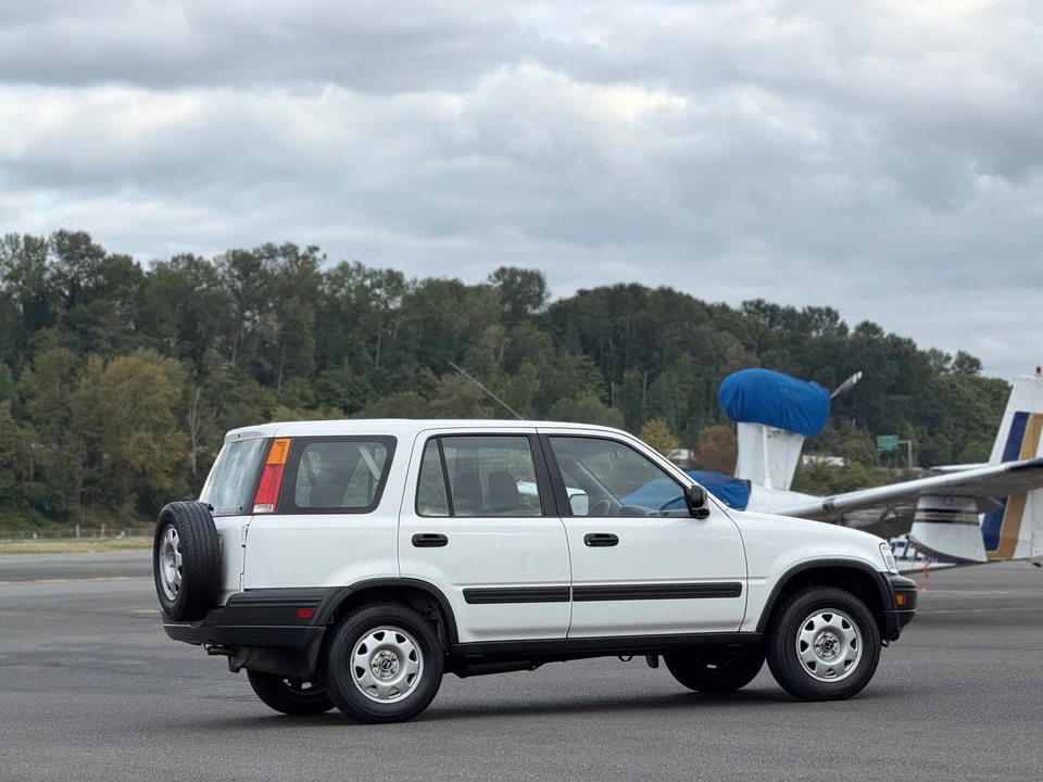 1999 Honda CR-V 1st Gen - Image 30 of 31