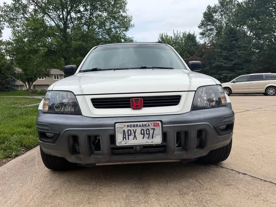 1999 Honda CR-V 1st Gen - Image 4 of 7