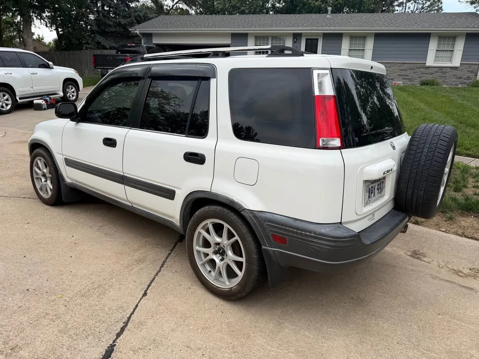 1999 Honda CR-V 1st Gen - Image 3 of 7