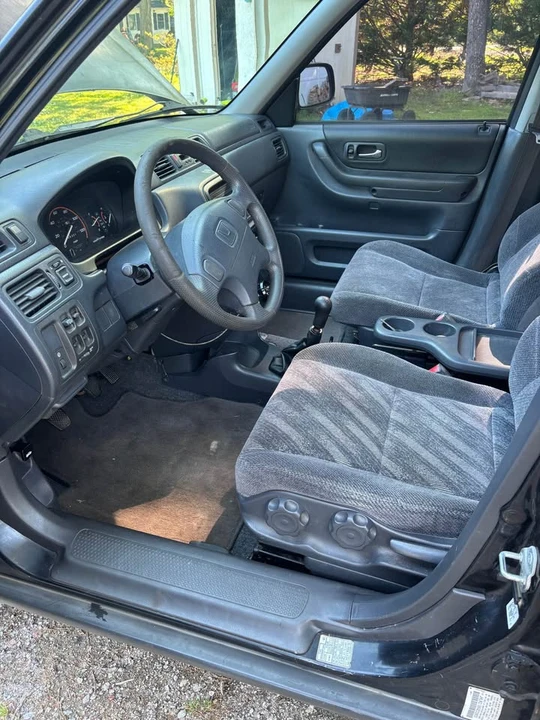 1999 Honda CR-V 1st Gen - Image 8 of 14