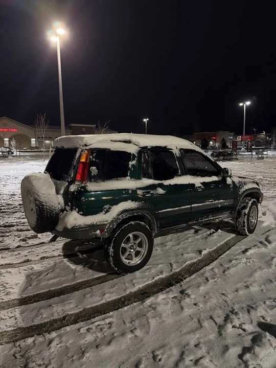 1999 Honda CR-V 1st Gen - Image 2 of 7