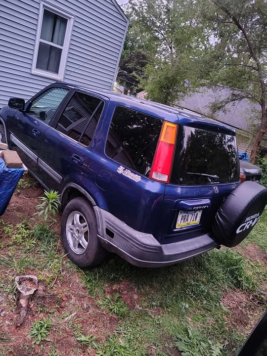 1999 Honda CR-V 1st Gen - Image 10 of 15