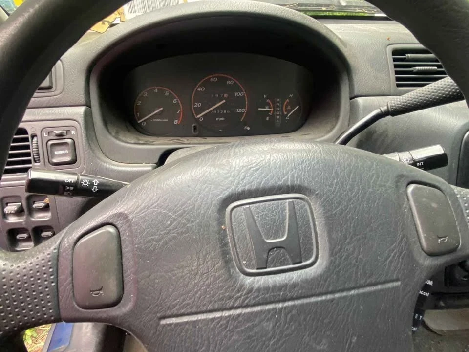 1999 Honda CR-V 1st Gen - Image 7 of 15