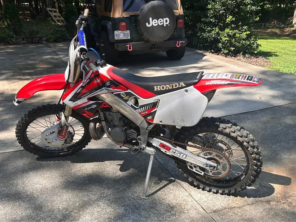 1999 Honda CR - Image 3 of 4