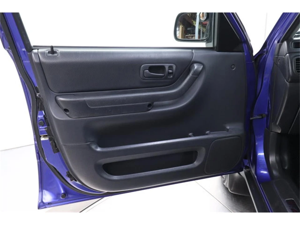 1999 Honda CR-V 1st Gen - Image 20 of 31