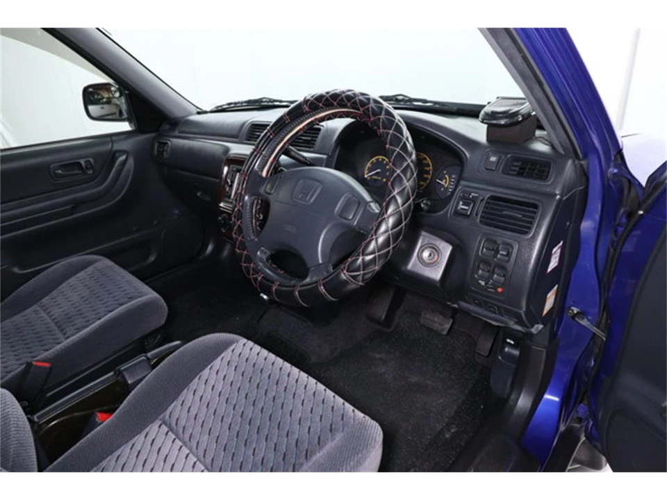 1999 Honda CR-V 1st Gen - Image 9 of 31