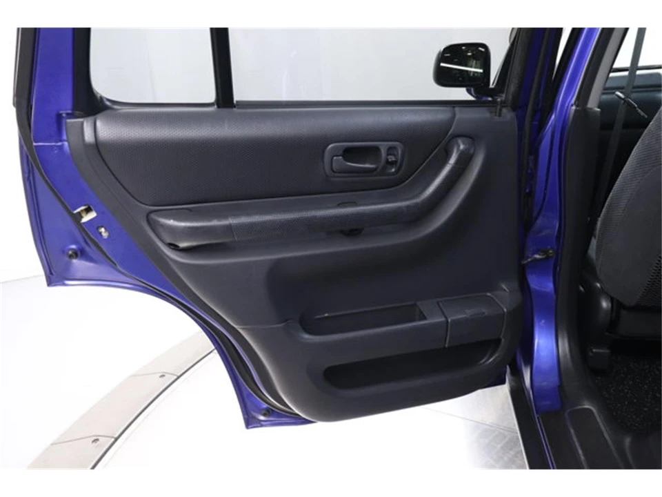 1999 Honda CR-V 1st Gen - Image 21 of 31