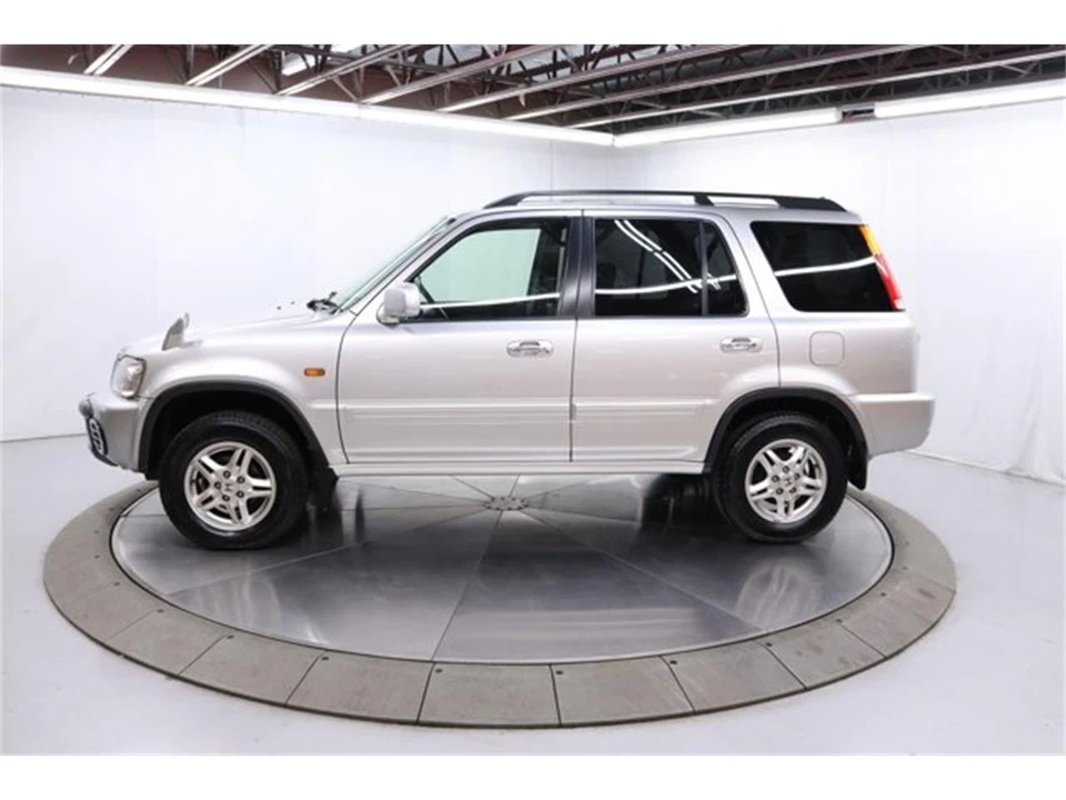 1999 Honda CR-V 1st Gen - Image 4 of 31