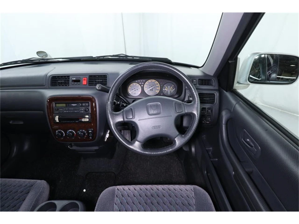 1999 Honda CR-V 1st Gen - Image 10 of 31